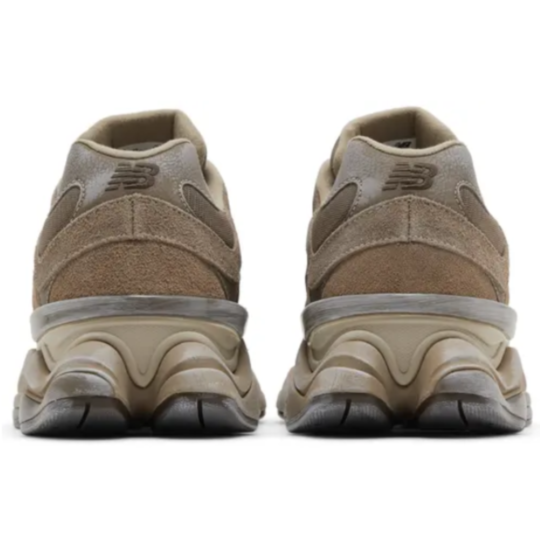 Tênis New Balance 9060 Mushroom