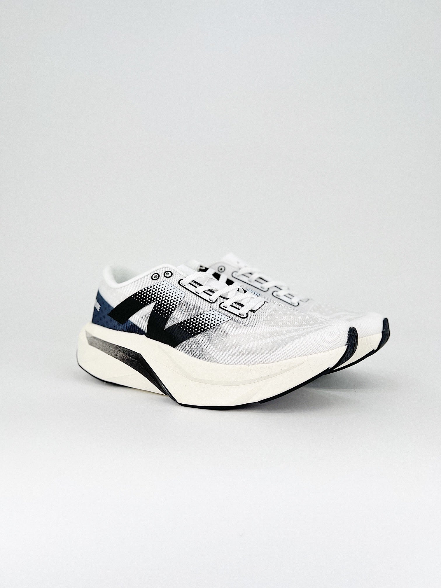 Tênis New Balance Fuelcell Supercomp Elite V4 'White Black' Branco/Preto - MFCPZSI