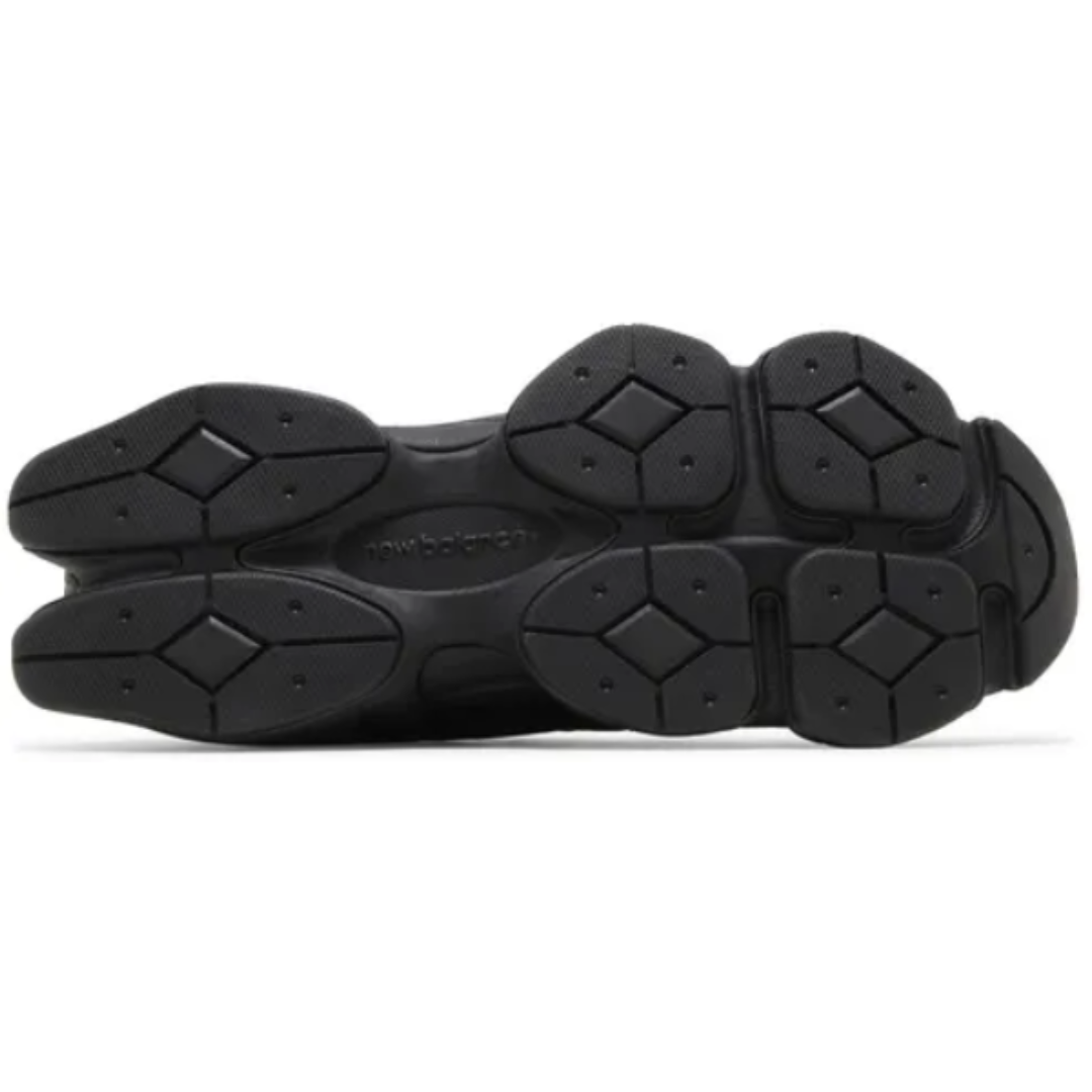 Tênis New Balance 9060 Triple Black