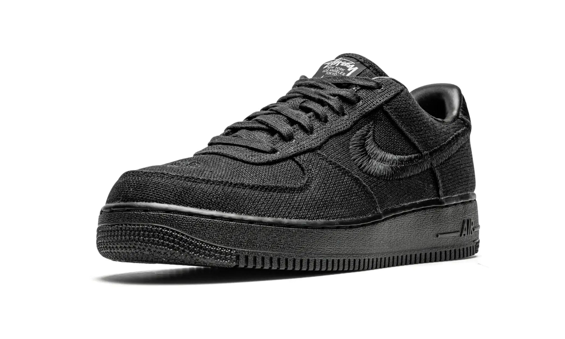 Tênis Air Force 1 "Stussy Black" - CZ9084-001