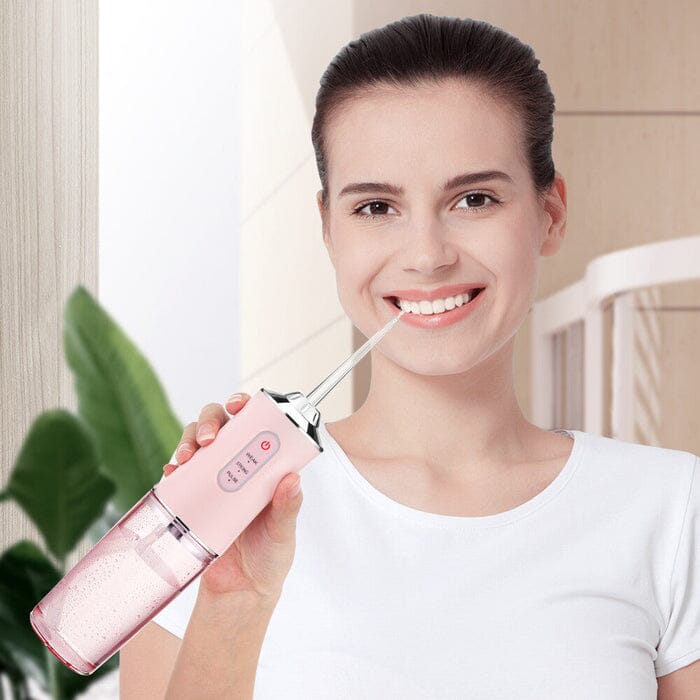Irrigador Oral para Limpeza Bucal - CleanJet Saúde & Bem-Estar (Irrigador oral 1) Lojas Quinho