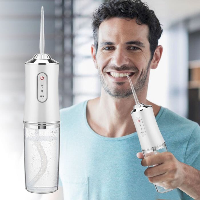 Irrigador Oral para Limpeza Bucal - CleanJet Saúde & Bem-Estar (Irrigador oral 1) Lojas Quinho