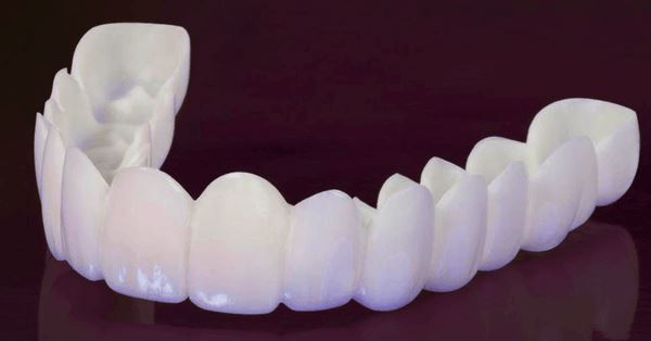 Lente de Contato Dental Removível Inferior e Superior– Resina Tooth Saúde & Bem-Estar (Lente de contato dental 1) Lojas Quinho 