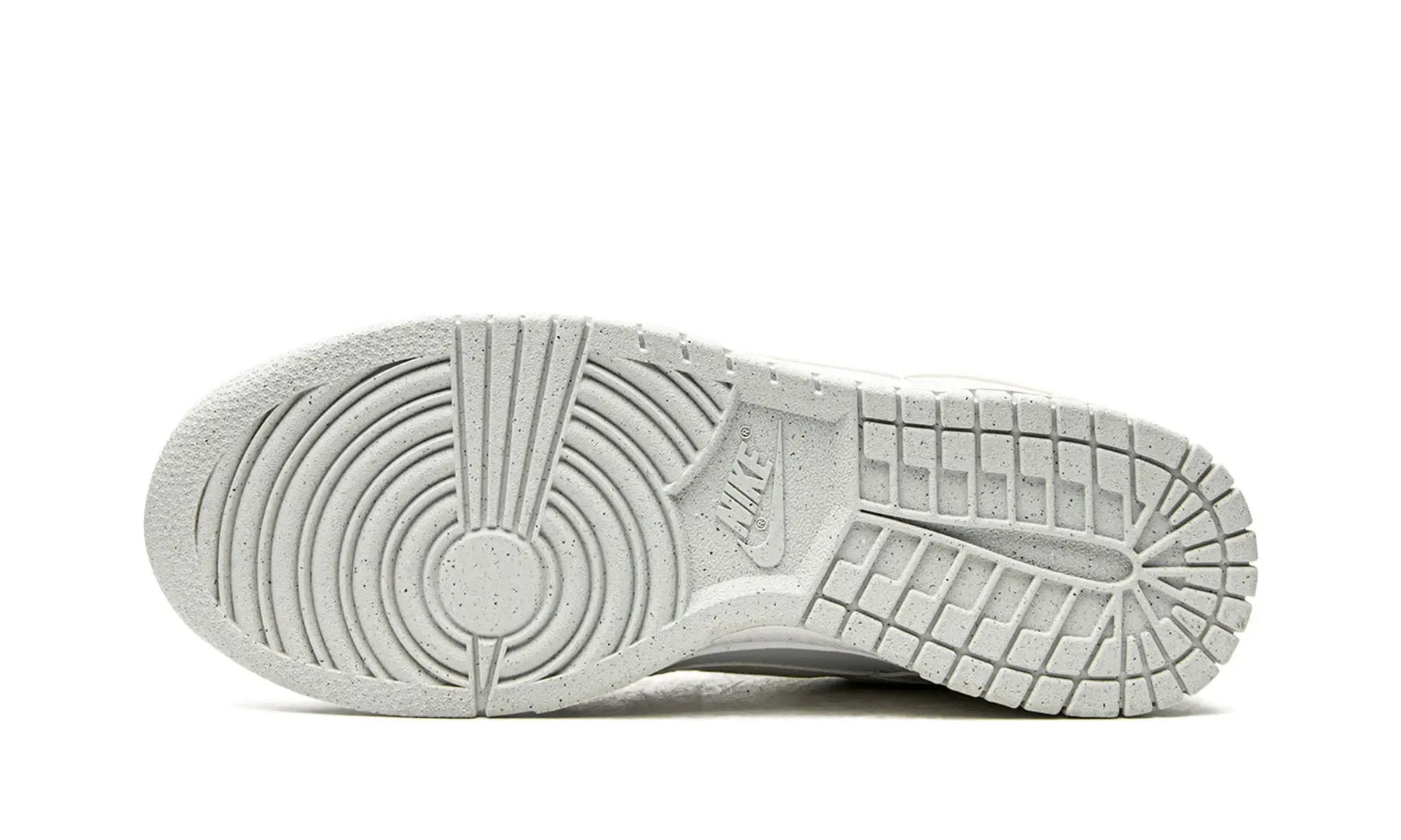 Tênis Nike Dunk Low Feminino "Move to Zero Sail" Branco - DD1873-101