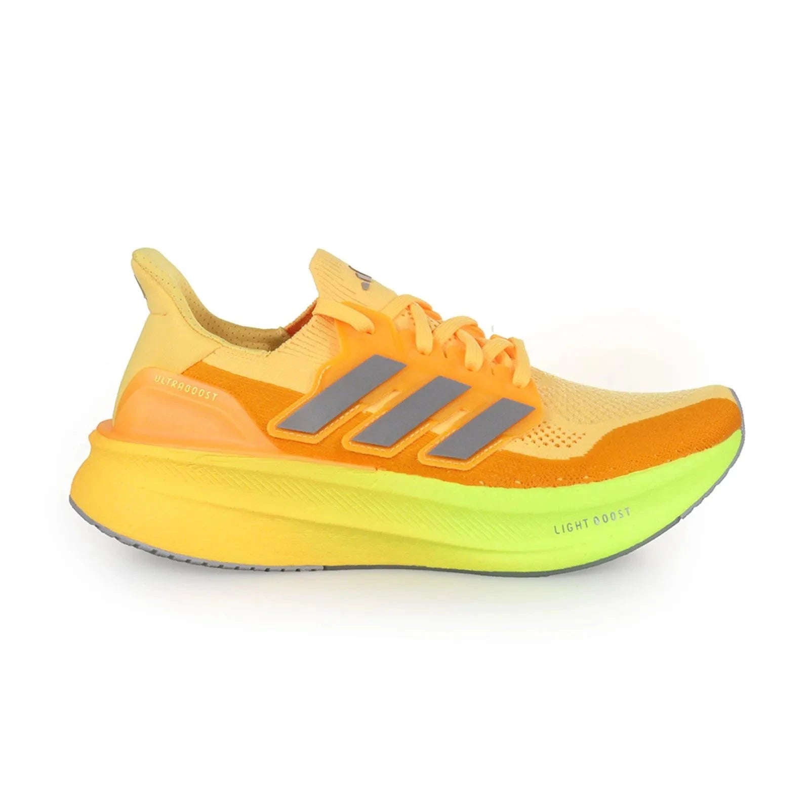 Tênis Adidas UltraBoost 5 'Spark Halo Silver' - ID8811 Adidas Ultraboost 5 Bernholz