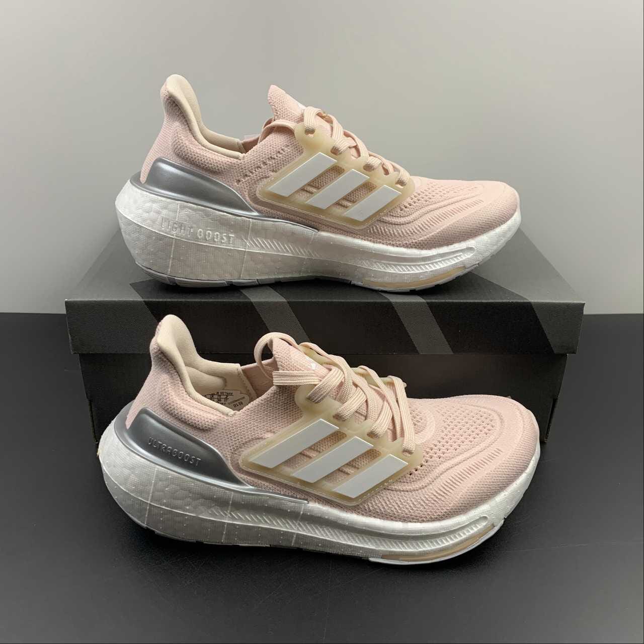 Tênis Adidas UltraBoost Light 23 'Wonder Quartz' - HQ8600 Adidas Ultraboost Light 23 Bernholz