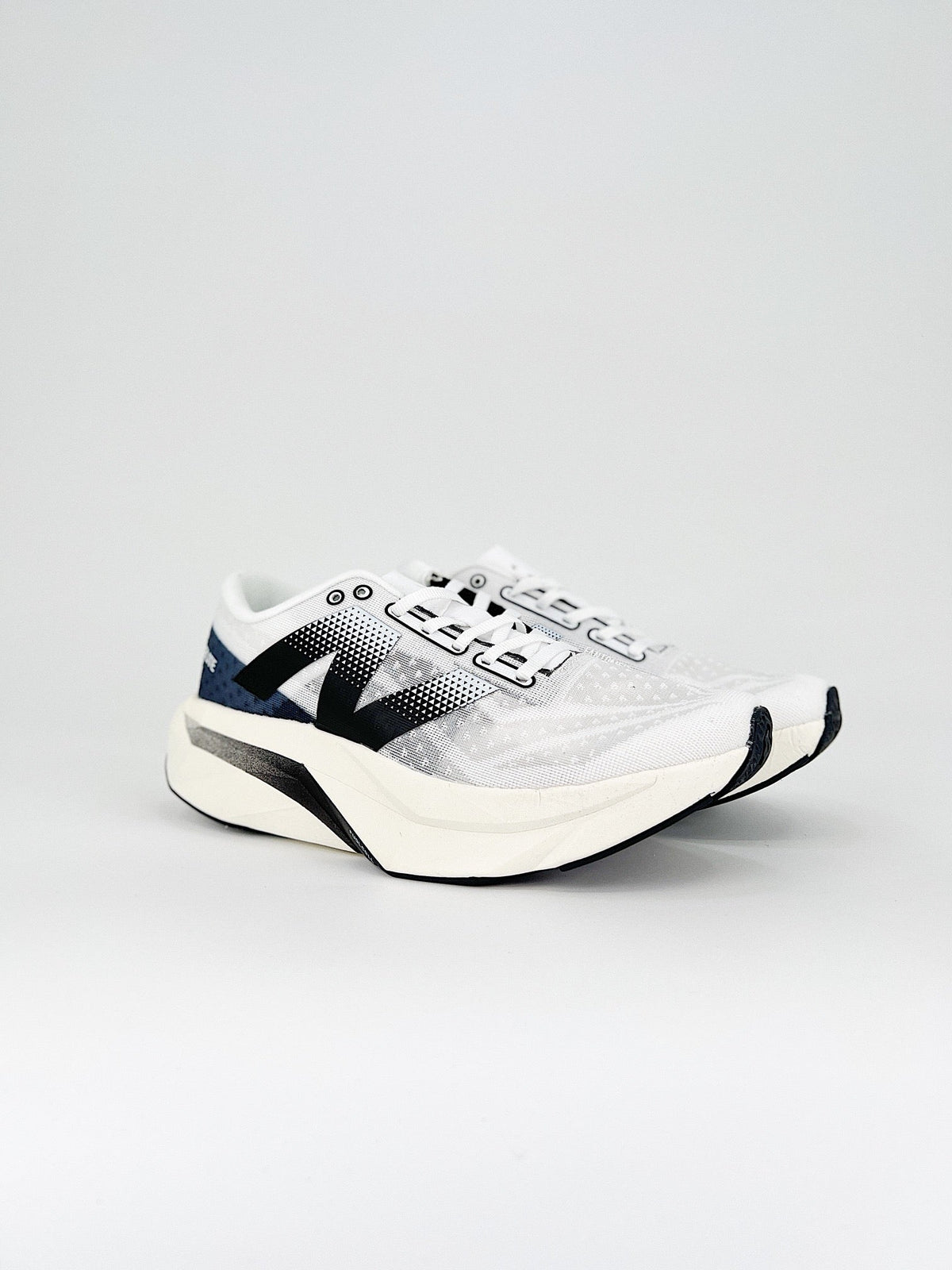 Tênis New Balance Fuelcell Supercomp Elite V4 'White Black' Branco/Preto - MFCPZSI