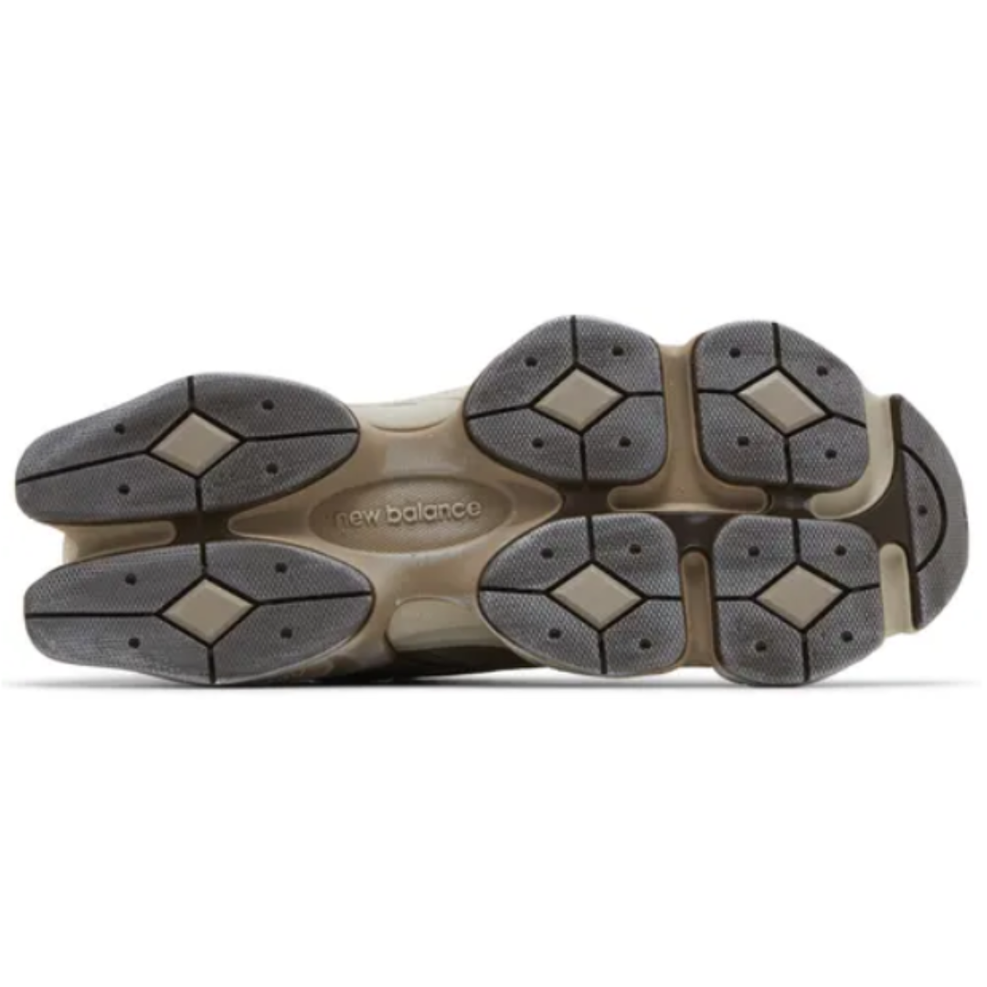Tênis New Balance 9060 Mushroom