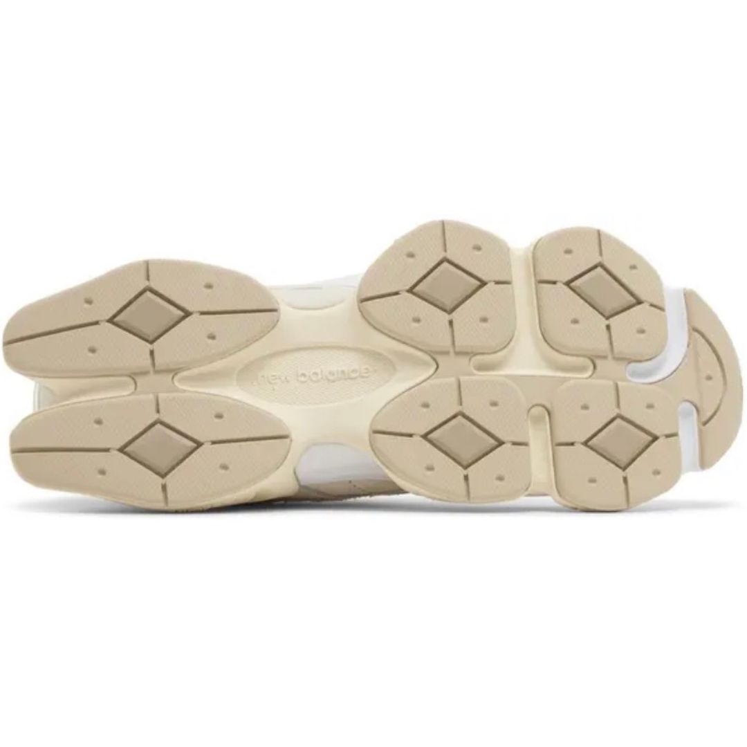 Tênis New Balance 9060 Sea Salt Brown