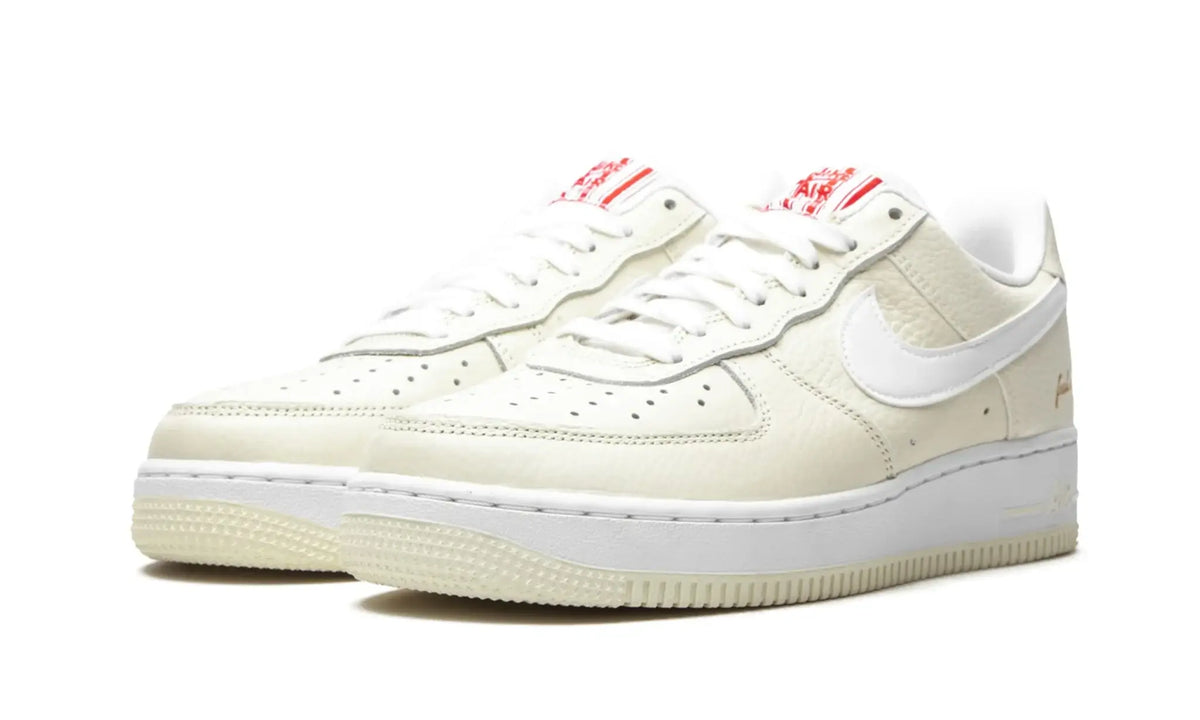 Tênis Air Force 1 Luxe "Popcorn" - CW2919-100