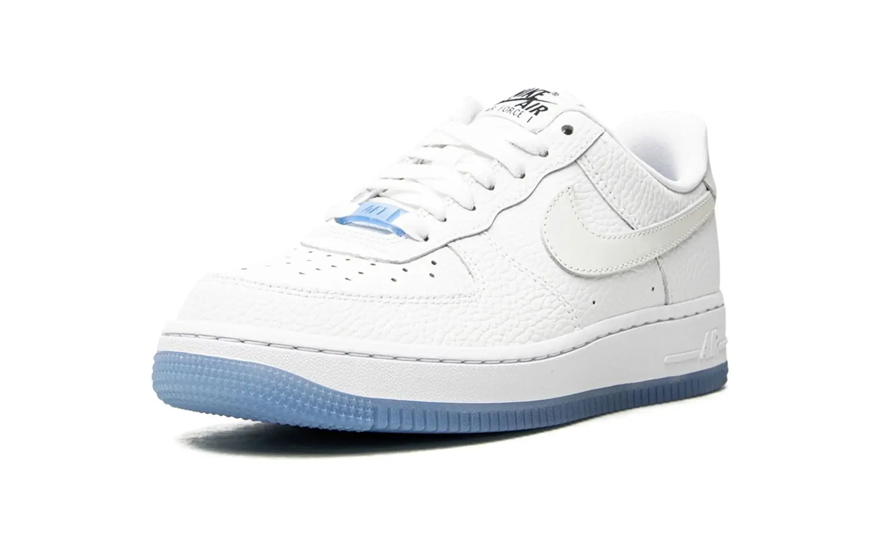 Tênis Air Force 1 Feminino "Reactive Swoosh" - DA8301-101