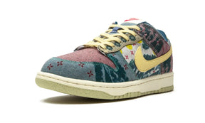 Tênis Nike Dunk Low "Community Garden" Verde / Bordô - CZ9747-900