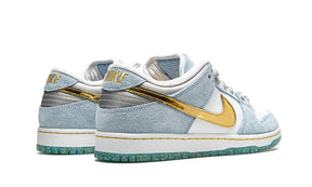 Tênis Nike Dunk Low SB "Sean Cliver" Azul - DC9936-100