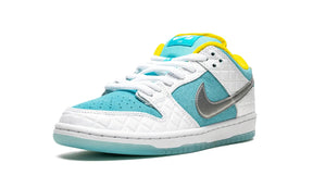 Tênis Nike Dunk Low SB x FTC "Lagoon Pulse" Branco / Azul - DH7687-400