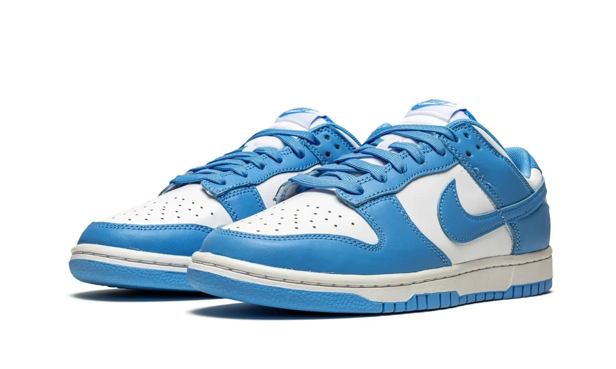 Tênis Nike Dunk Low "University Blue" Azul / Branco - DD1391-102