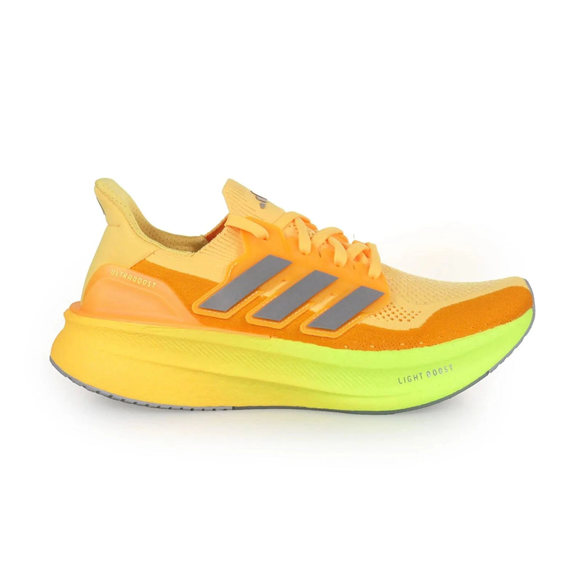 Tênis Adidas UltraBoost 5 'Spark Halo Silver' - ID8811 Adidas Ultraboost 5 Bernholz 