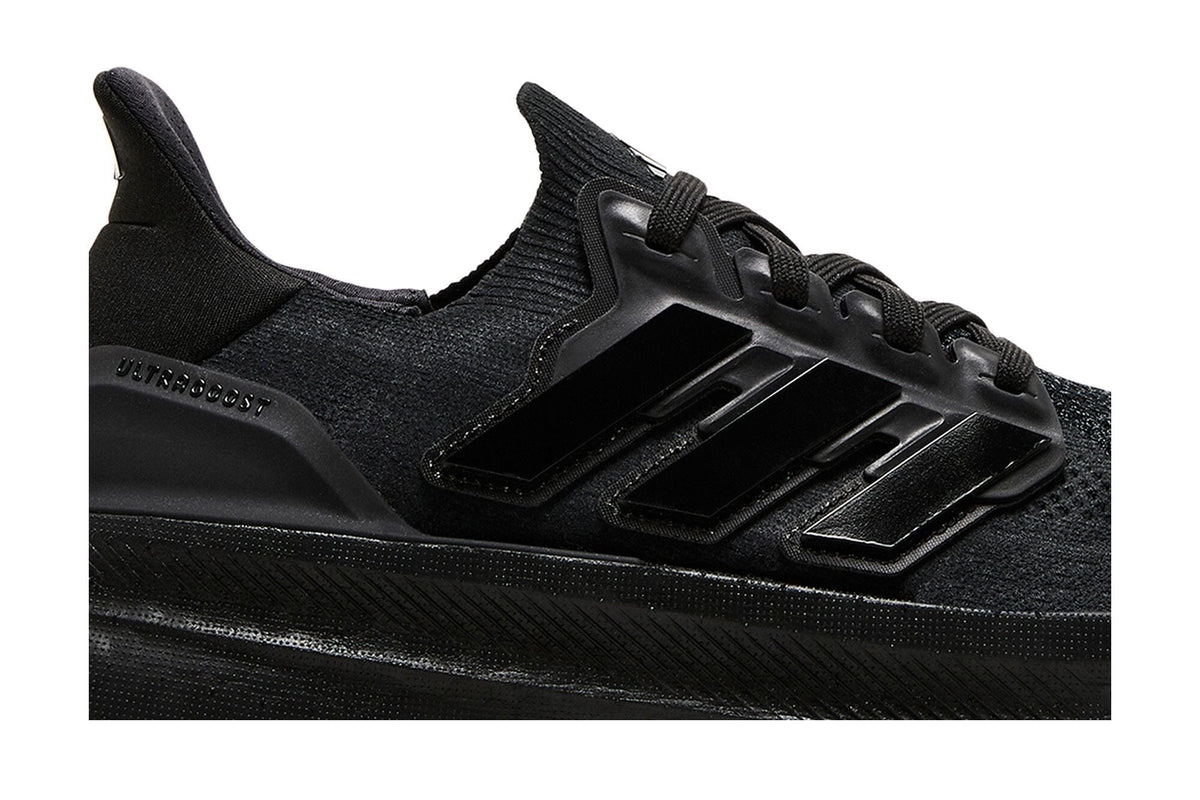 Tênis Adidas UltraBoost 5 'Triple Black' - ID8812 Adidas Ultraboost 5 Bernholz 