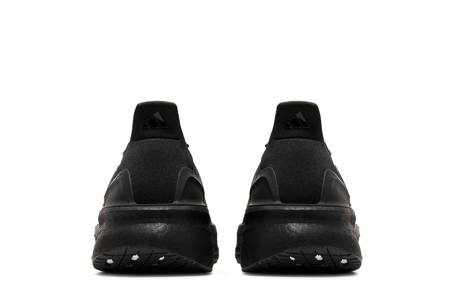 Tênis Adidas UltraBoost 5 'Triple Black' - ID8812 Adidas Ultraboost 5 Bernholz 