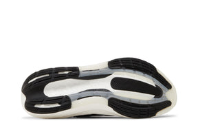 Tênis Adidas UltraBoost Light 23 'Black White' - GY9351 Adidas Ultraboost Light 23 Bernholz 