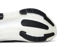 Tênis Adidas UltraBoost Light 23 'Black White' - HQ6340 Adidas Ultraboost Light 23 Bernholz 