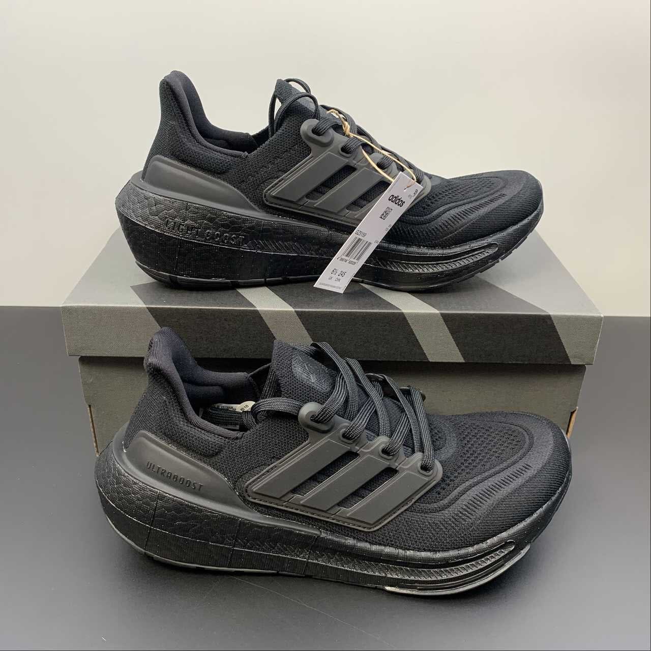 Tênis Adidas UltraBoost Light 23 'Triple Black' - GZ5159 Adidas Ultraboost Light 23 Bernholz 
