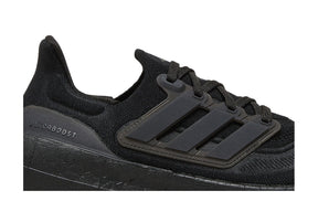 Tênis Adidas UltraBoost Light 23 'Triple Black' - GZ5159 Adidas Ultraboost Light 23 Bernholz 